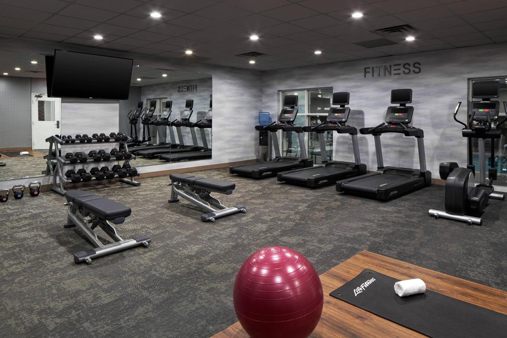 Fairfield Inn & Suites By Marriott Virginia Beach/Norfolk Airport Exteriör bild